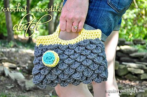 Crocodile Clutch Purse photo 1