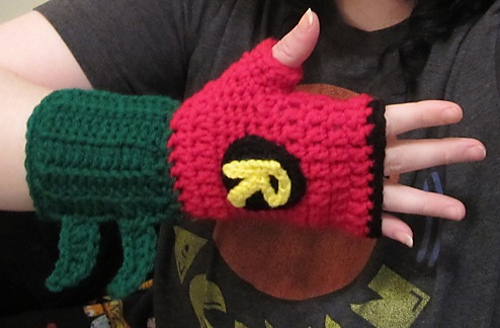 Superhero (Robin) Hat and Fingerless Glove Set photo 3