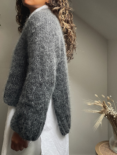Ravelry: Delta Sweater pattern by Nabita Jouret