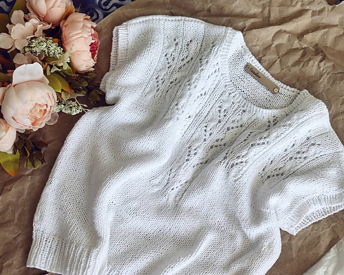 Sommer Blonde Tee - Crisa Vetter