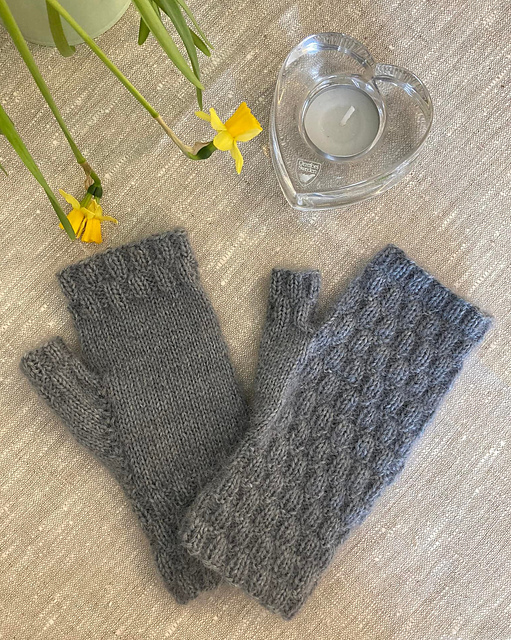 Ravelry Elisabets pattern by Maria Crispin Henriksson