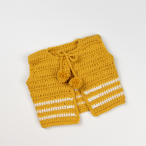 Ravelry Pom Pom Baby Cardigan pattern by Croby Patterns Doroteja