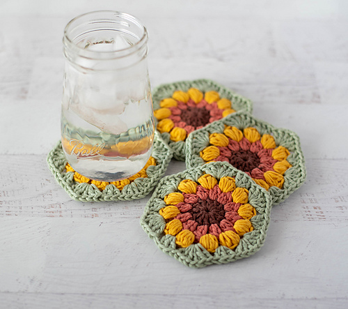 Ravelry: Sunflower Coaster pattern by Crochet 365 Knit Too