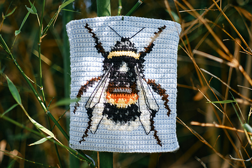 Bumblebee tapestry