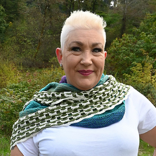 Ravelry Ranunculus Shawl pattern by YellowBlueDesign by Olya Mikesh