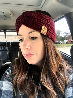 Ravelry: Mainstream Ear Warmer pattern by Jessica Cooper