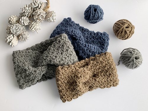 Tunge Twistet Lue - Cyprianne Nolan