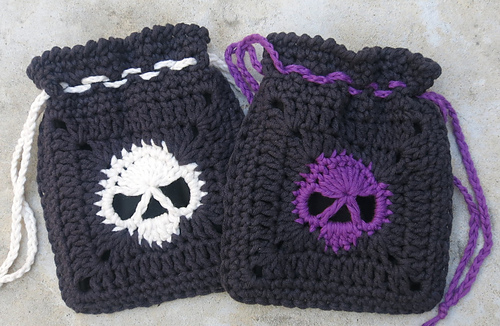 Skully Granny Drawstring Pouch