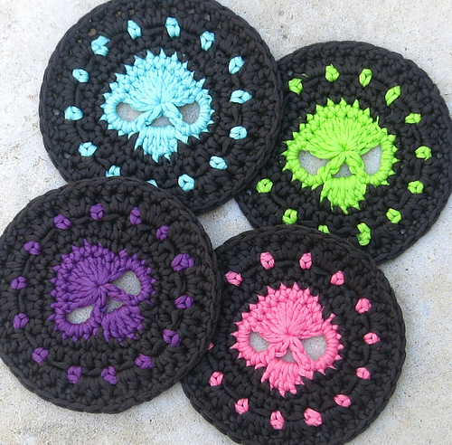Skully Coasters