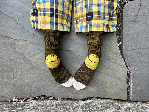 chinese dress ladies Just Happy To Be Here Grip Socks main image 0