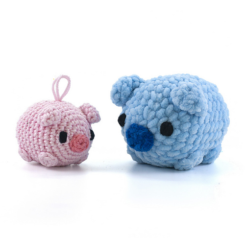 Pig Amigurumi keychain photo 4