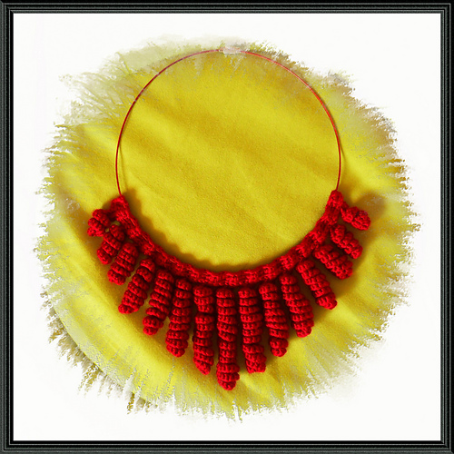 Doodle-Noodle-Necklace photo 1