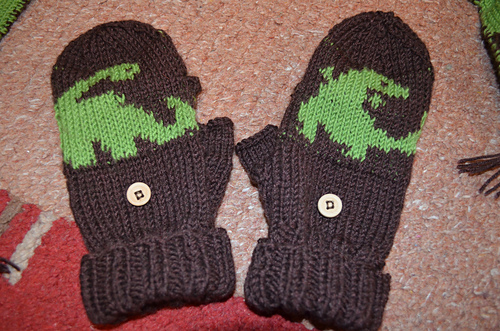 Dinosaur Winter Set photo 3