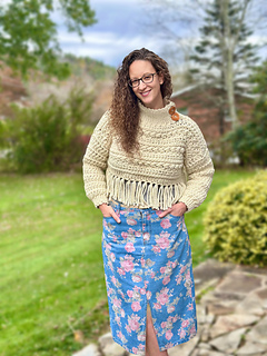 Pictured is the Med/Lg size in LBWET&Q in the color Fisherman.