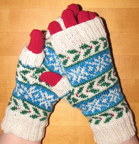 Deck the Halls 2014: The Fingerless Mitts photo 5