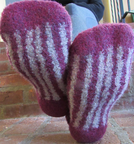 Snuggle Your Tootsies photo 5