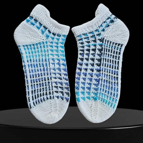 Ravelry: Triangle Socks pattern by Stefanie Krügel