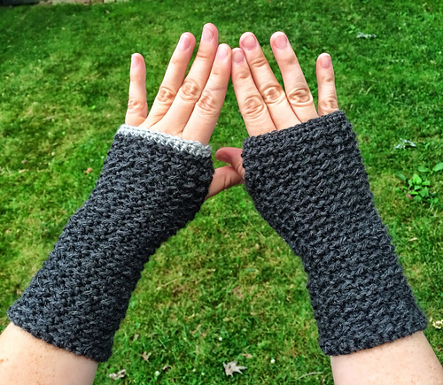 Moss Stitch Finger Less Gloves photo 2
