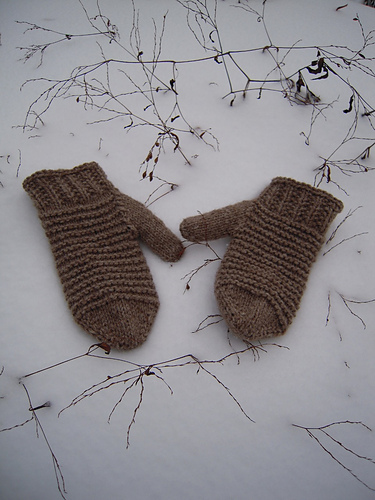 Countryside Garter Mittens photo 1