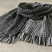Hounds tooth fringed scarf pattern 