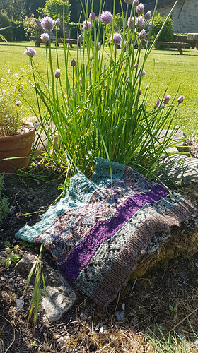 Colour pallet project for a lace cowl