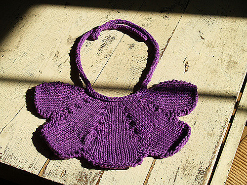 Petal Bib 다른 모습 1