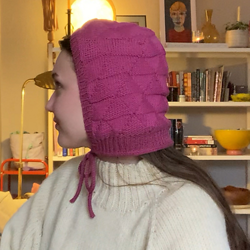 Acute Bonnet photo 5