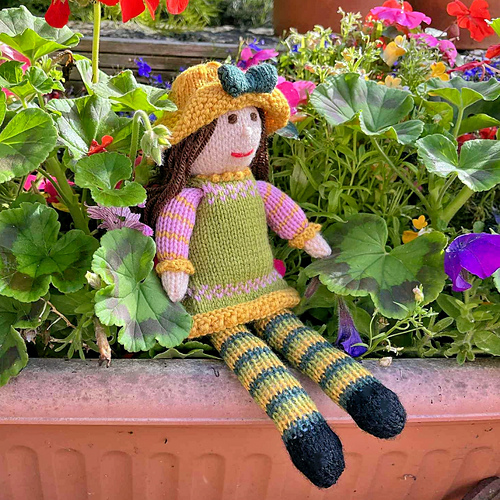 Ravelry: Tulip Rag Doll pattern by Joanna Marshall