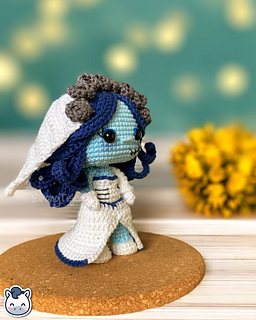 Handmade Emily amigurumi inspired by Tim Burton’s Corpse Bride, a spooky gothic Halloween crochet pattern PDF perfect for fans of dark romance.