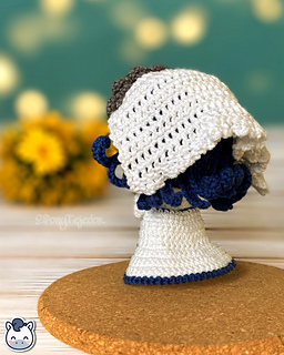 Handmade Emily amigurumi inspired by Tim Burton’s Corpse Bride, a spooky gothic Halloween crochet pattern PDF perfect for fans of dark romance.