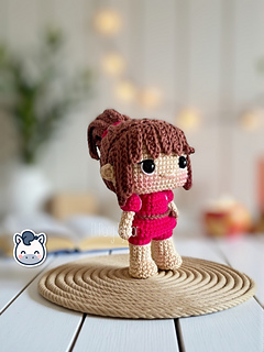 Handmade Chihiro amigurumi inspired by Hayao Miyazaki’s Spirited Away, a perfect pattern for fans of Studio Ghibli, anime, and magical fantasy stories.