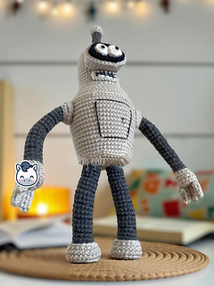 Handmade Bender amigurumi inspired by Matt Groening’s Futurama, a perfect crochet pattern for sci-fi fans and retro animation lovers.