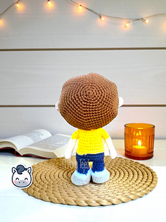 Handmade Rick and Morty amigurumi inspired by Adult Swim’s Rick and Morty, a fun and geeky crochet pattern PDF perfect for fans of sci-fi, interdimensional adventures, and collectible plush toys.