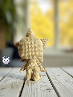 Handmade Demogorgon amigurumi inspired by Stranger Things, a creepy and geek crochet pattern PDF perfect for horror fans and Funko-style plush lovers.