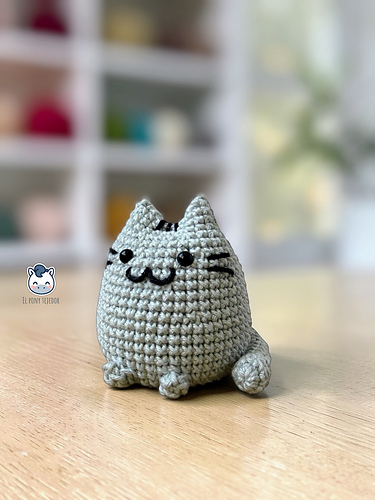 Pusheen Cat Amigurum