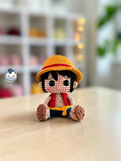 Handmade Chopper and Luffy amigurumi inspired by One Piece, a cute and beginner-friendly crochet pattern PDF for anime fans, geek collectors and Funko-style plush lovers
