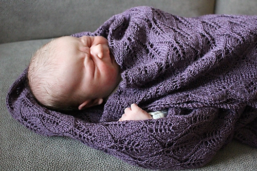 Løvspretteppe / Leafing Baby Blanket - Elisabeth