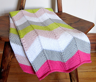 Ravelry Chevron Baby Blanket pattern by Espace Tricot