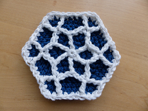 Moroccan Hexagon Motif Cushion photo 2