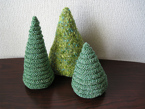 Purled Christmas Tree photo 1