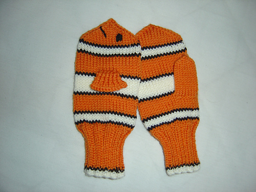 Nemo Mittens photo 1