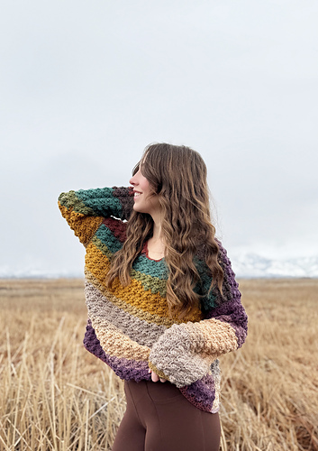 Ravelry: The Echoes Pullover pattern by Rachel Misner