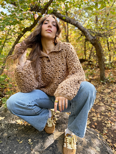 The Boxy Blooms Cabin Pullover