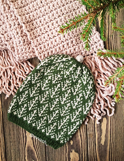 Bini Christmas trees Hat pattern by EVVASH