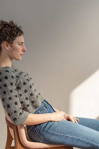 Pixel Pullover photo 3