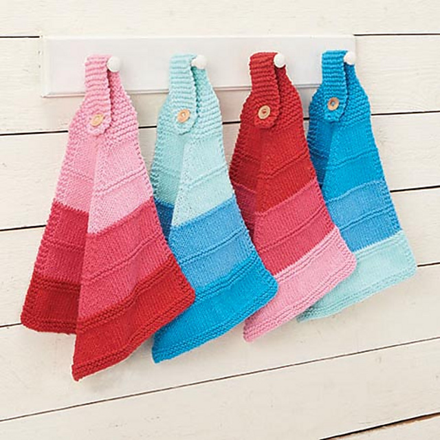 Ravelry Mitered Hanging Towel pattern by Rae Blackledge