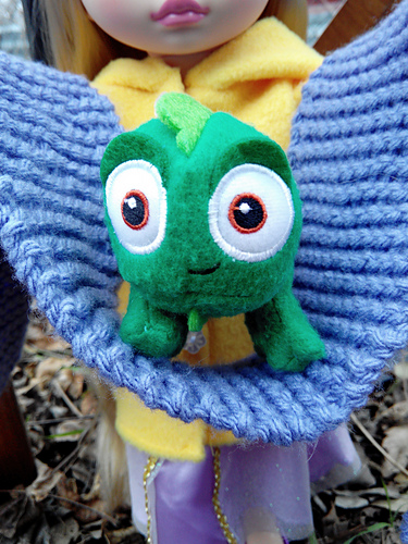 Disney Animator Doll Scarf photo 7