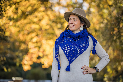 Ravelry: Rosas pattern by Filipa Carneiro