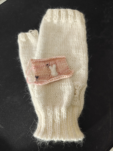 Dena the Bunny Mitts