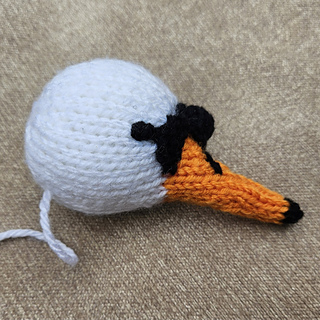 How to Knit a swan head